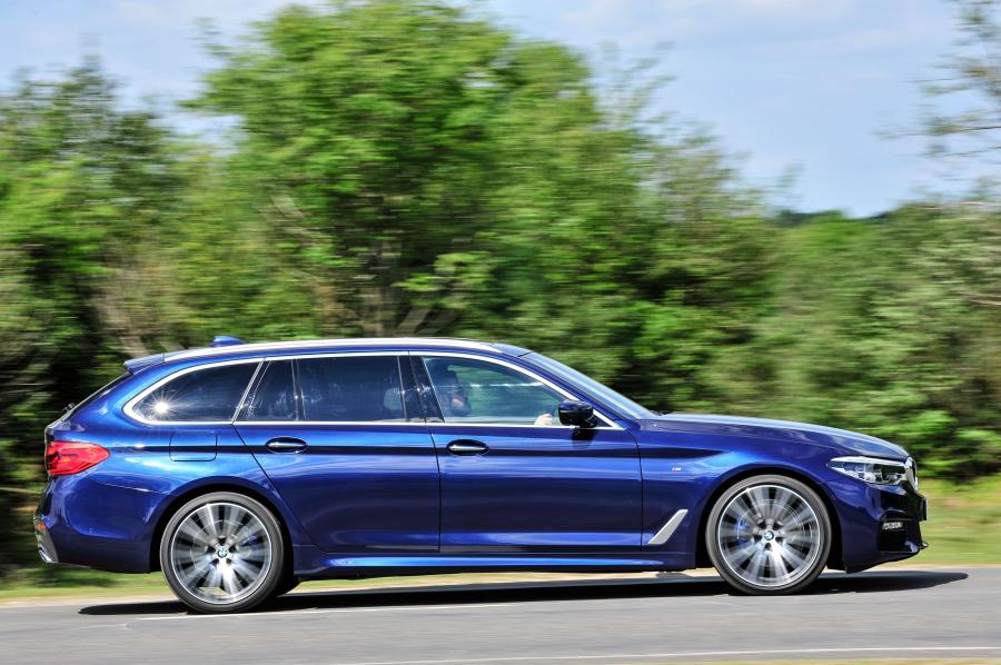  BMW 530d xDrive Touring M Sport (G31) 2017 года  (UK) (фото 15 из 40)